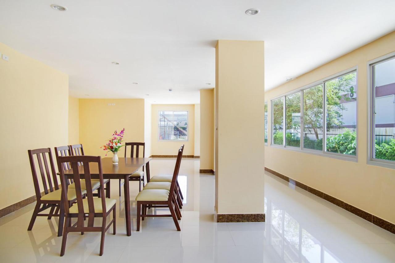 Wises Hotel Ban Bang Phra Екстер'єр фото